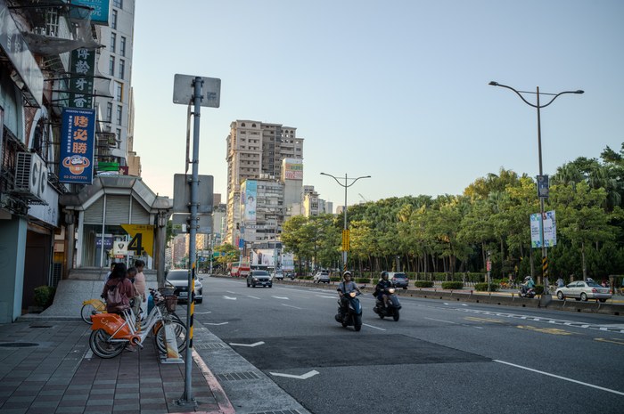 LEICA M11 · Apo-Summicron-M 1:2/35 ASPH. · f/3.4 · 1/160s · ISO 64 · Taken: 2026-09-27 17:06:25 · Uploaded: 2026-09-27 23:04