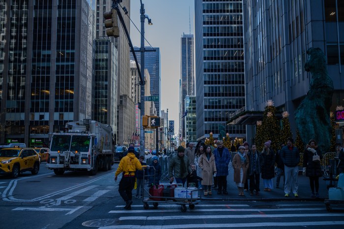 LEICA M11 · Apo-Summicron-M 1:2/35 ASPH. · f/5.6 · 1/160s · ISO 64 · Taken: 2025-11-29 11:10:50 · Uploaded: 2026-09-14 01:12